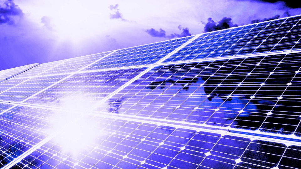 © Temsili Görsel: Güneş Enerjisi - GES - Enerji - YEKA - Elektrik